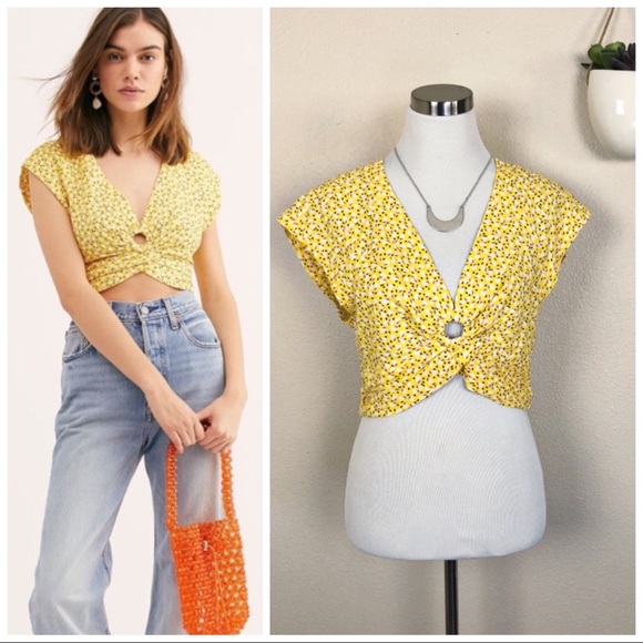 Free People Tops - ✖️SOLD✖️•FREE PEOPLE• Havana Honey Linen Crop Top